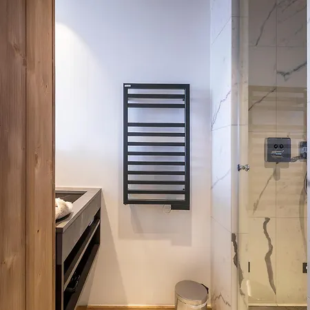 Prestige 4 Pieces Renove, Skis Aux Pieds, 8-10 Pers, Wifi, - Fr-1-314-122 Apartment *